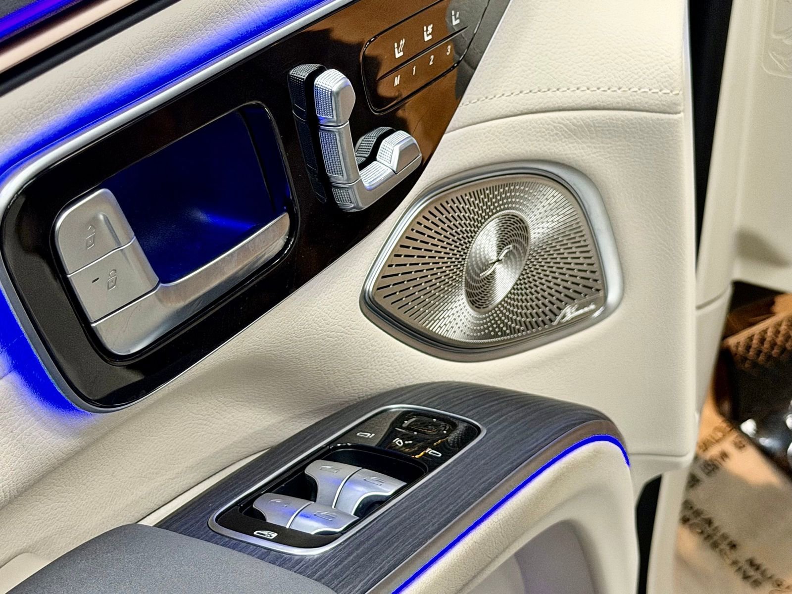 Certified 2023 Mercedes-Benz EQS 450+ SUV image 23