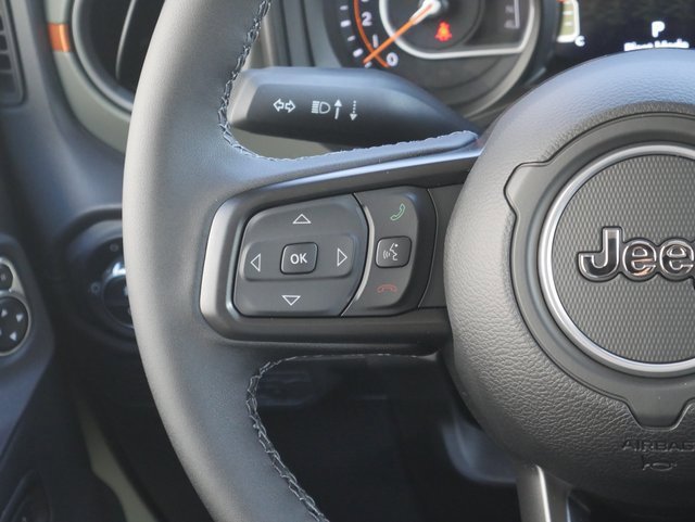 New 2025 Jeep Gladiator Mojave w/ Convenience Group image 18