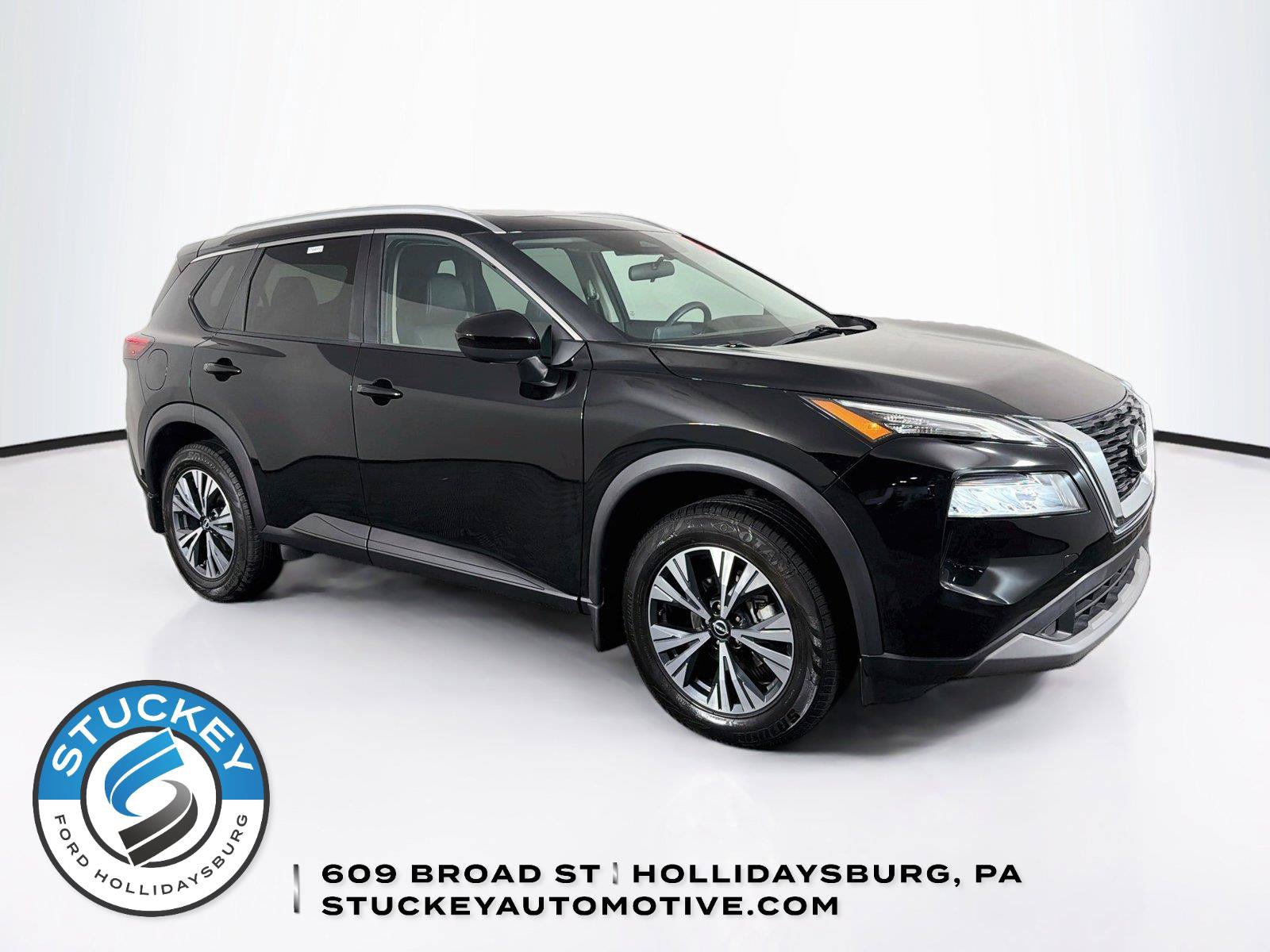 Used 2023 Nissan Rogue SV w/ SV Premium B Package AWD/4WD image 1