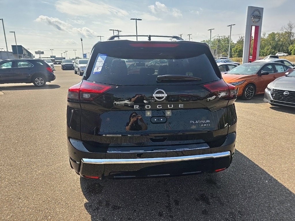 New 2026 Nissan Rogue Platinum w/ Platinum Premium Package image 6
