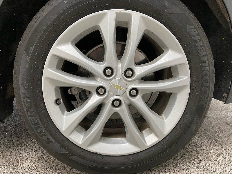 Used 2018 Chevrolet Malibu LT image 23
