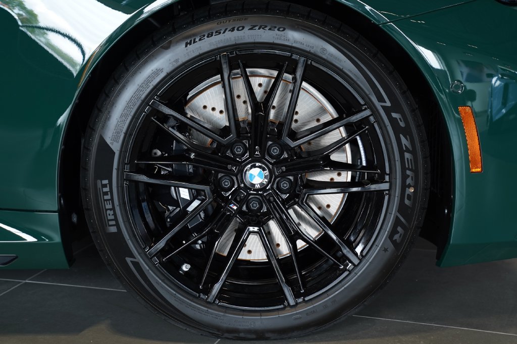 New 2027 BMW M5 w/ Carbon Package AWD/4WD image 7