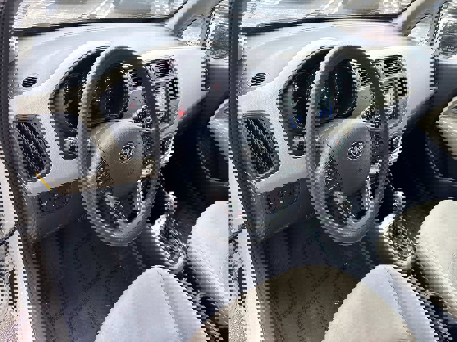 Used 2013 Kia Rio LX w/ PWR Pkg image 20