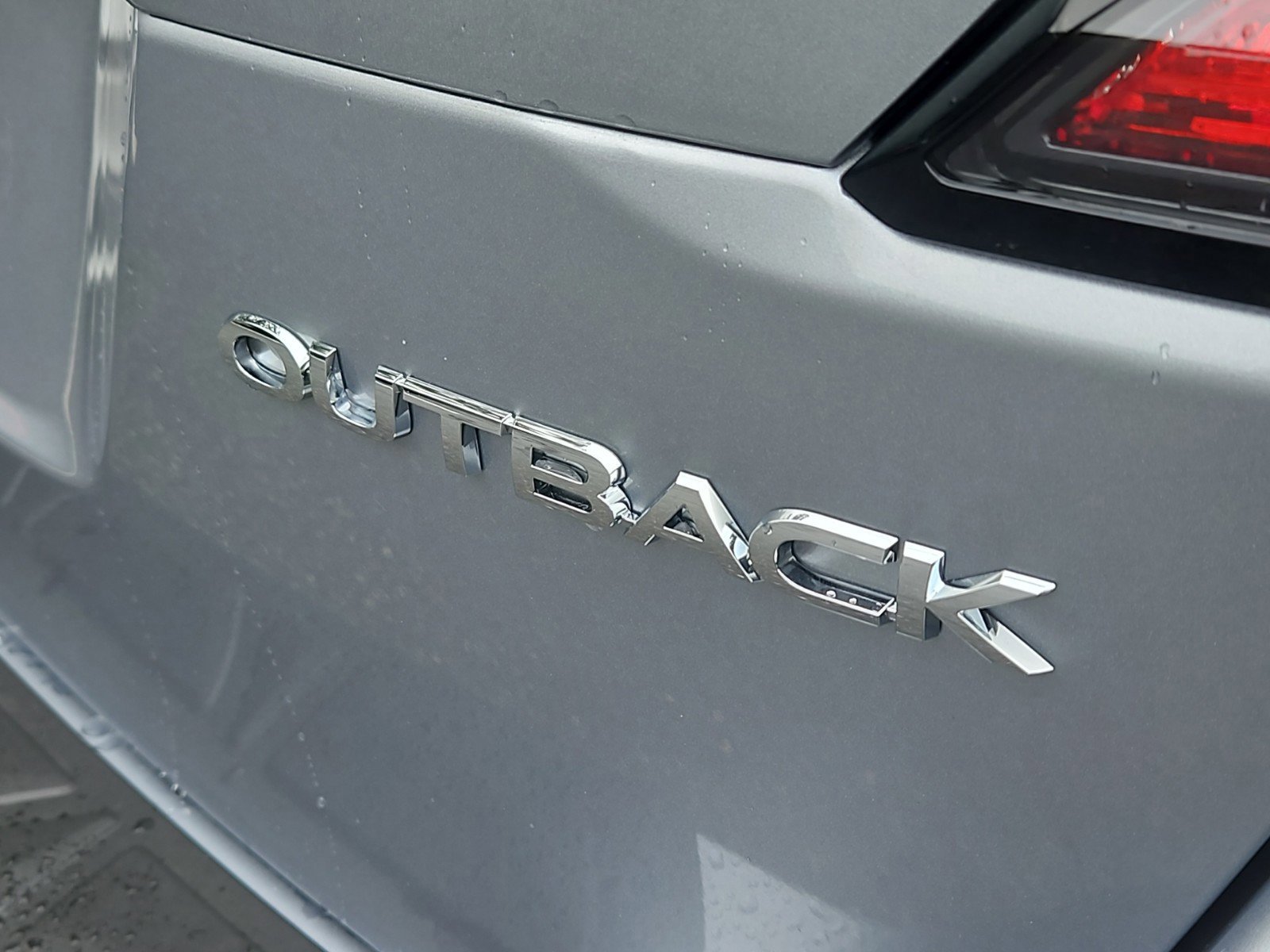 New 2025 Subaru Outback Limited image 4