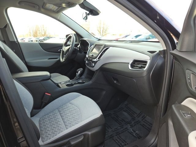 Used 2024 Chevrolet Equinox LS w/ LS Convenience Package image 53