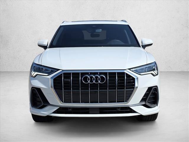 New 2025 Audi Q3 2.0T Premium w/ Convenience Package AWD/4WD image 2