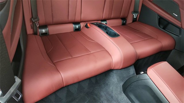 Used 2026 BMW M440i Convertible image 31