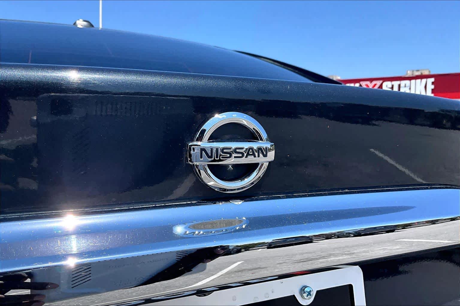 Used 2016 Nissan Maxima 3.5 SL FWD image 10