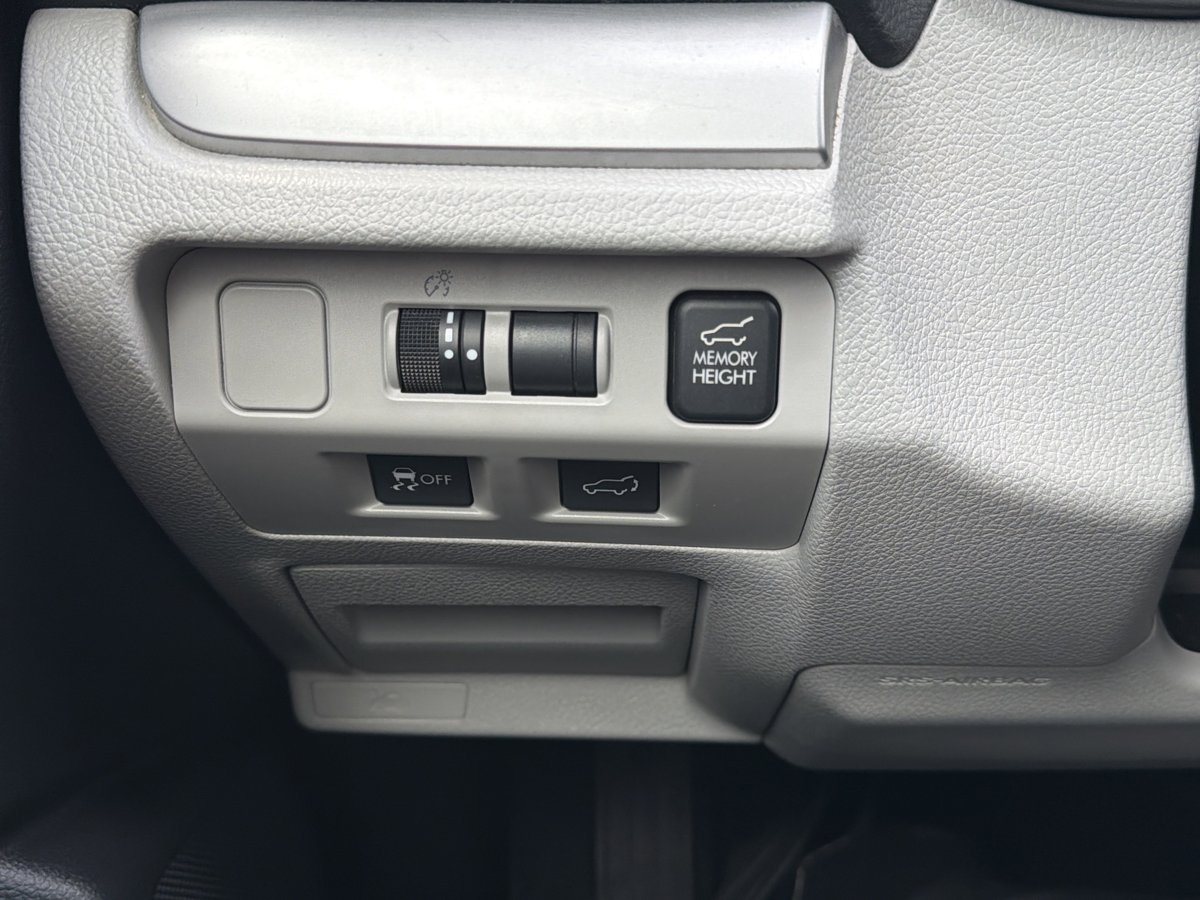 Used 2016 Subaru Forester 2.5i Limited image 32