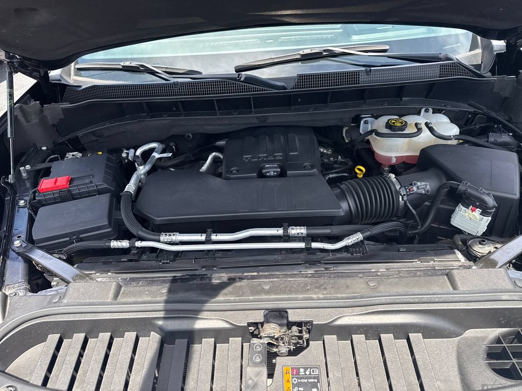 Used 2023 Chevrolet Silverado 1500 LT AWD/4WD image 34