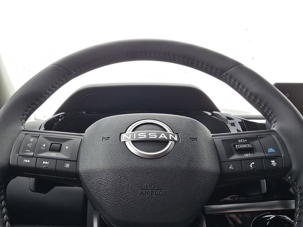 New 2026 Nissan Pathfinder SV image 15