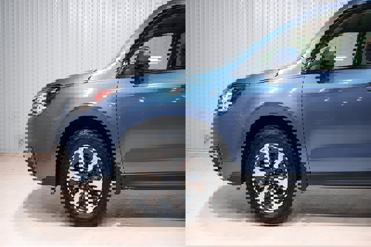 Used 2017 Subaru Forester 2.5i Premium w/ Protection Package #1 image 4