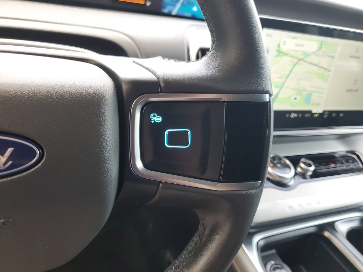 Used 2025 Ford Expedition Max Active RWD image 29