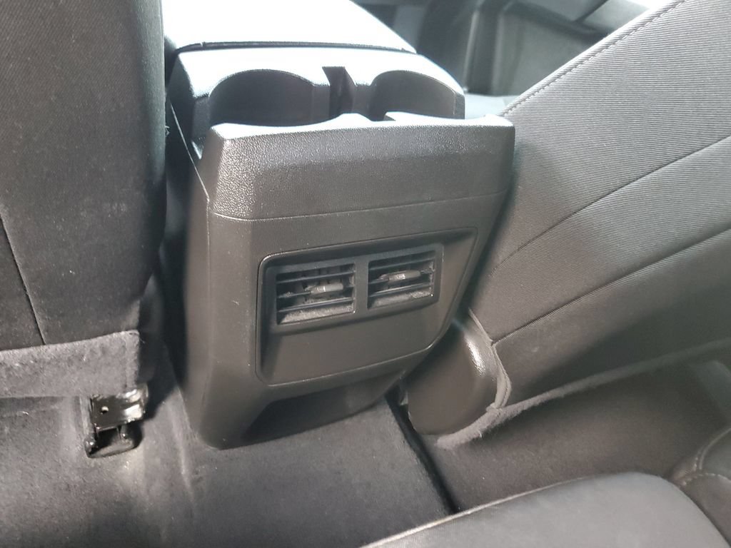 Used 2024 Chevrolet Colorado W/T w/ Technology Package RWD image 13