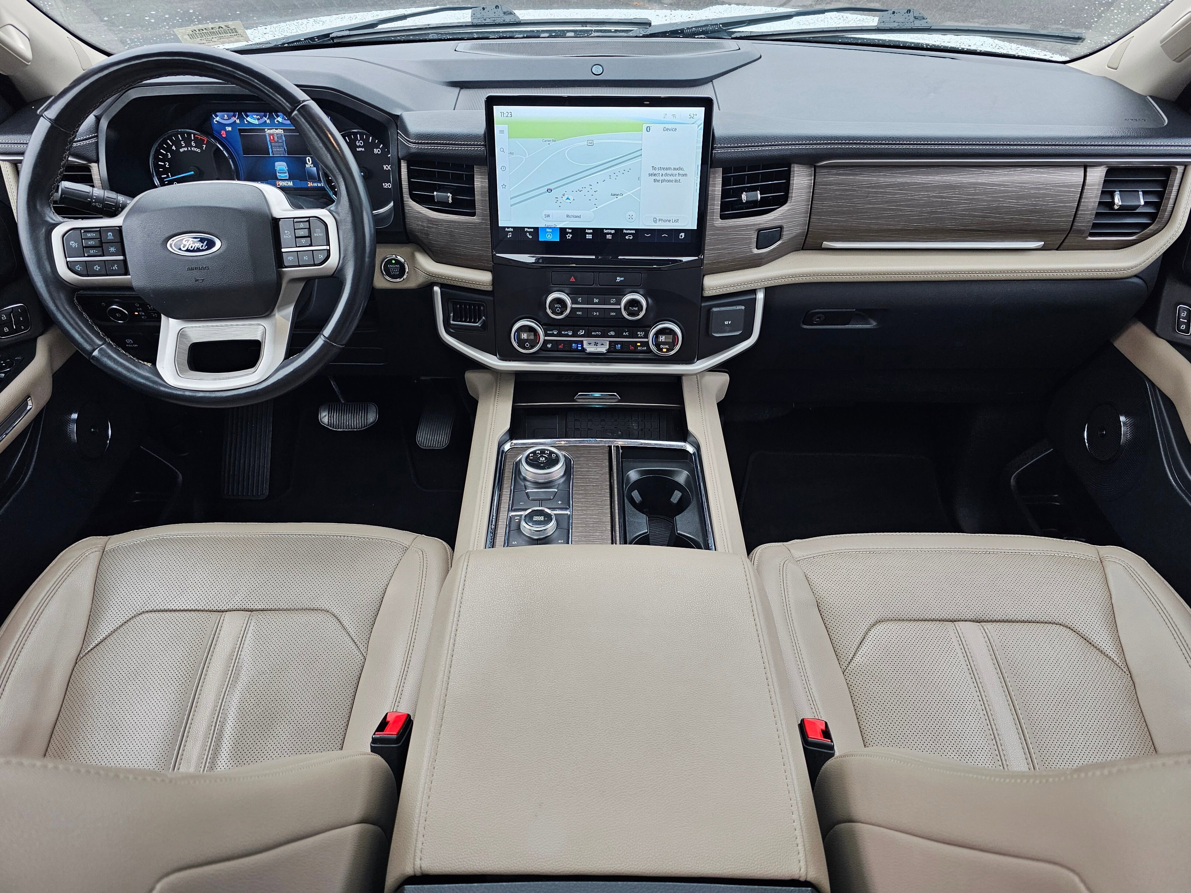 Used 2023 Ford Expedition Max Limited image 10