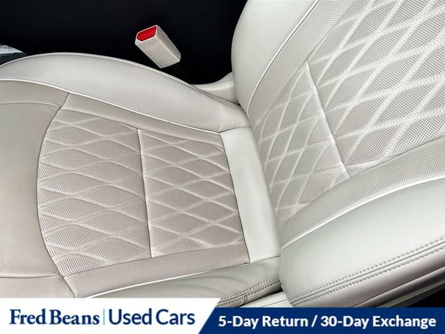 Used 2024 Buick Enclave Avenir w/ Avenir Technology Package image 22