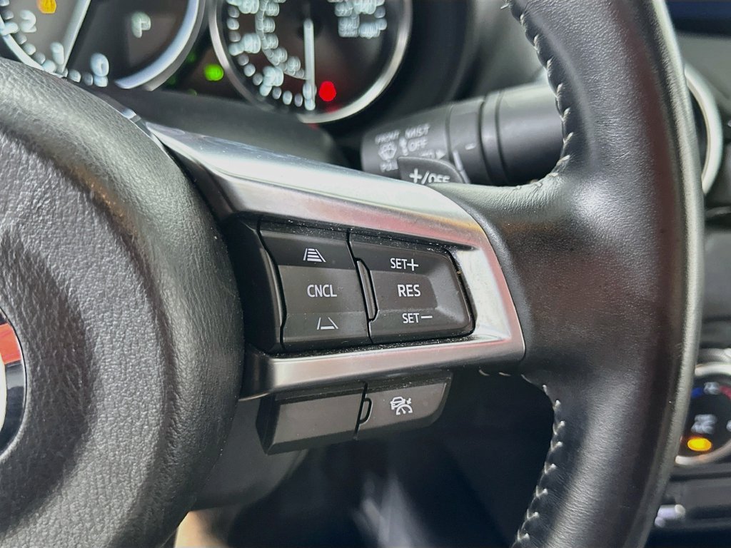 Used 2024 MAZDA MX-5 Miata RF Grand Touring RWD image 19