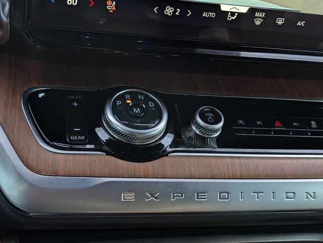 New 2025 Ford Expedition Max King Ranch AWD/4WD image 23