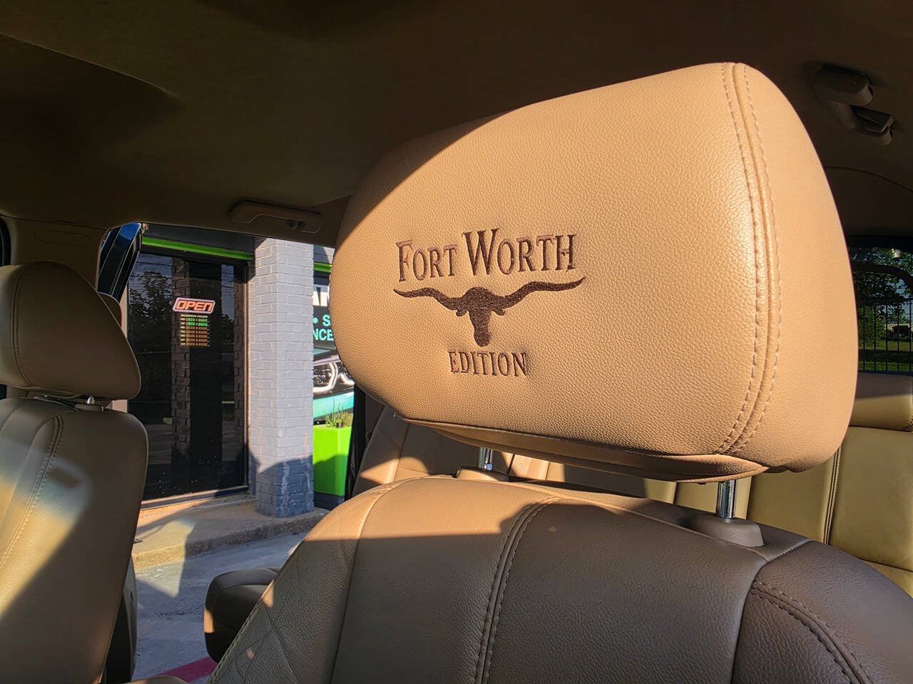 Used 2012 Chevrolet Avalanche LT w/ Texas Edition RWD image 23