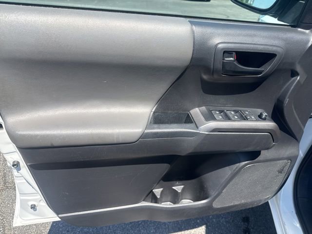 Used 2023 Toyota Tacoma SR5 RWD image 22
