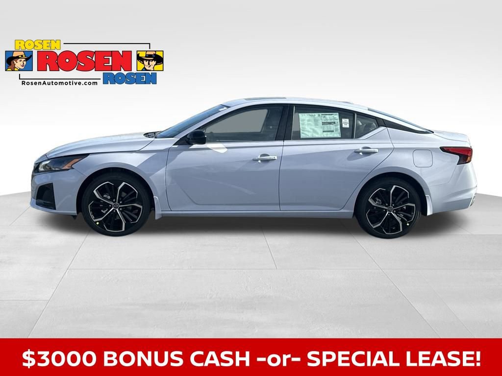 New 2025 Nissan Altima 2.5 SR w/ SR Premium Package image 2