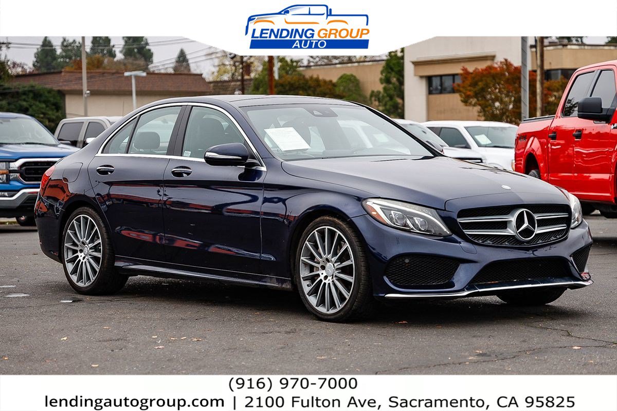 Used 2015 Mercedes-Benz C 400 4MATIC image 5