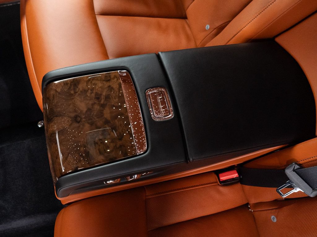 Certified 2023 Rolls-Royce Phantom Sedan RWD image 26