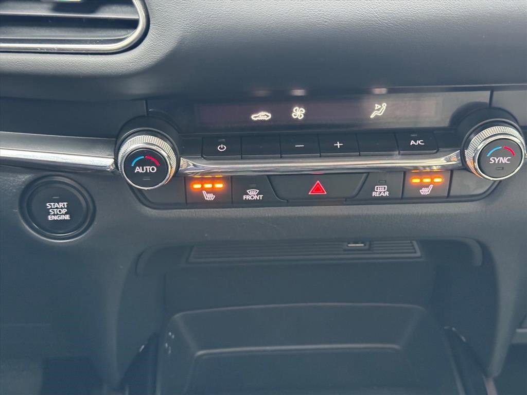 Used 2020 MAZDA CX-30 Premium image 21