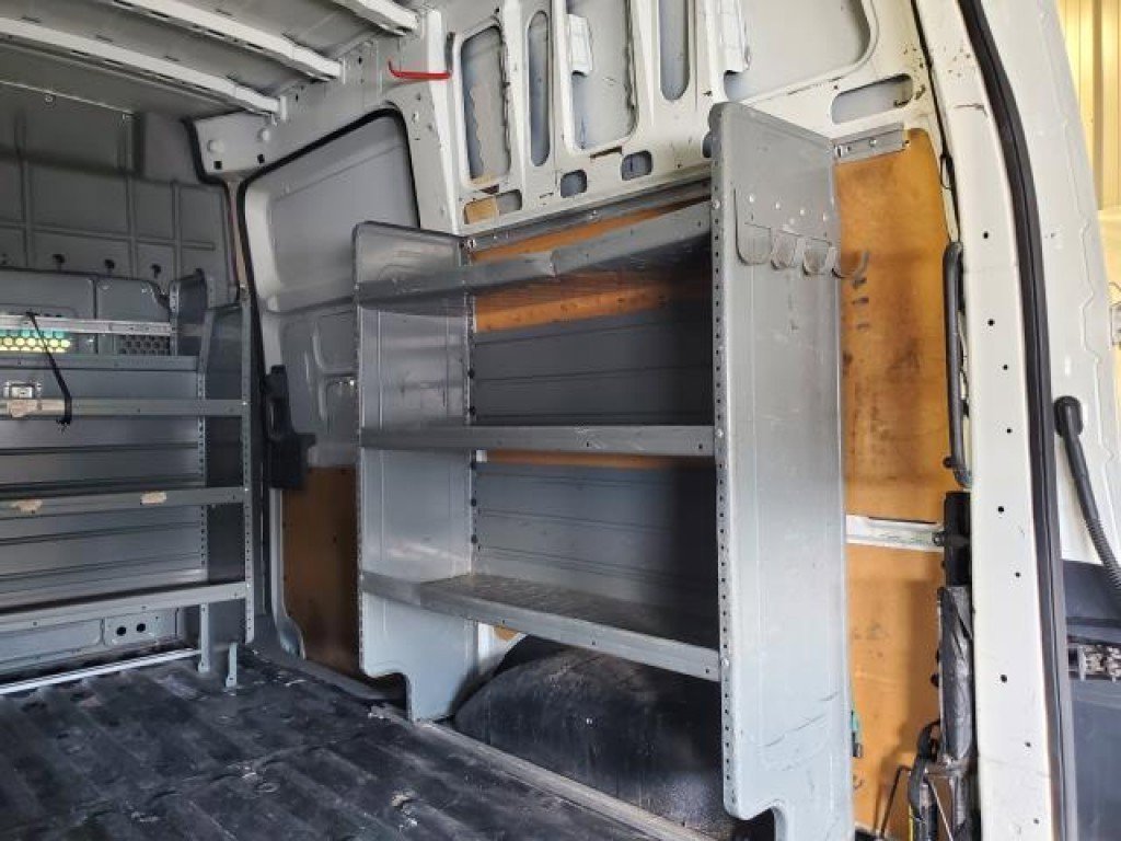 Used 2015 Nissan NV 2500 SV w/ Side & Curtain Airbag Package RWD image 9
