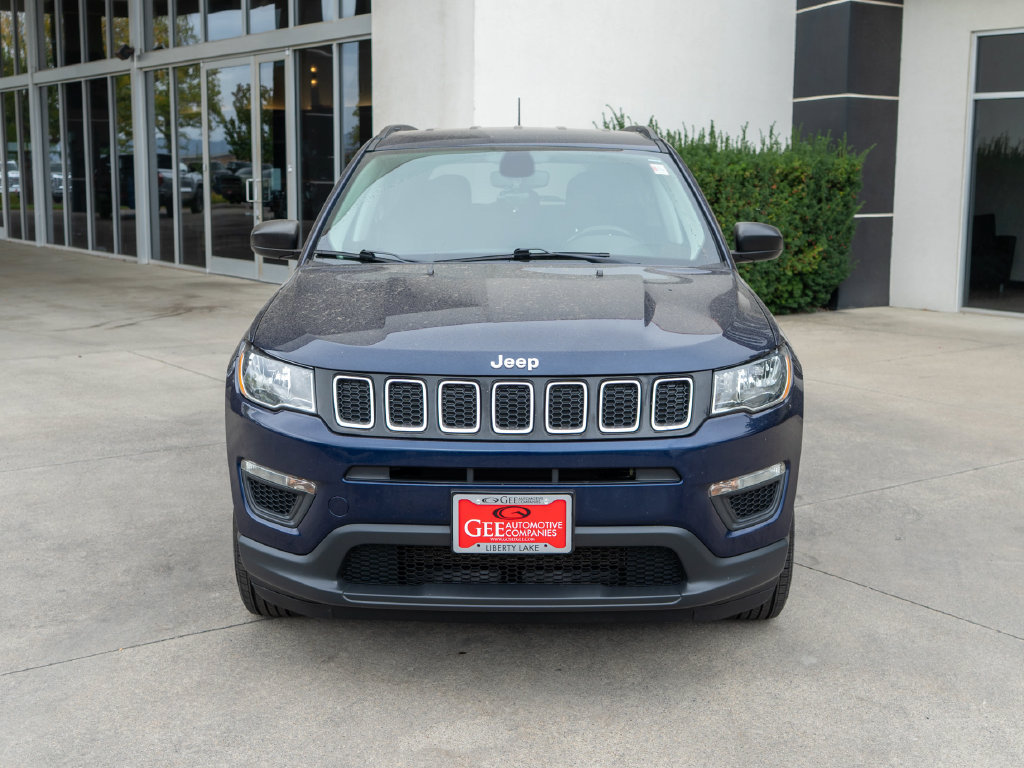 Used 2021 Jeep Compass Sport w/ Cold Weather Group AWD/4WD image 2