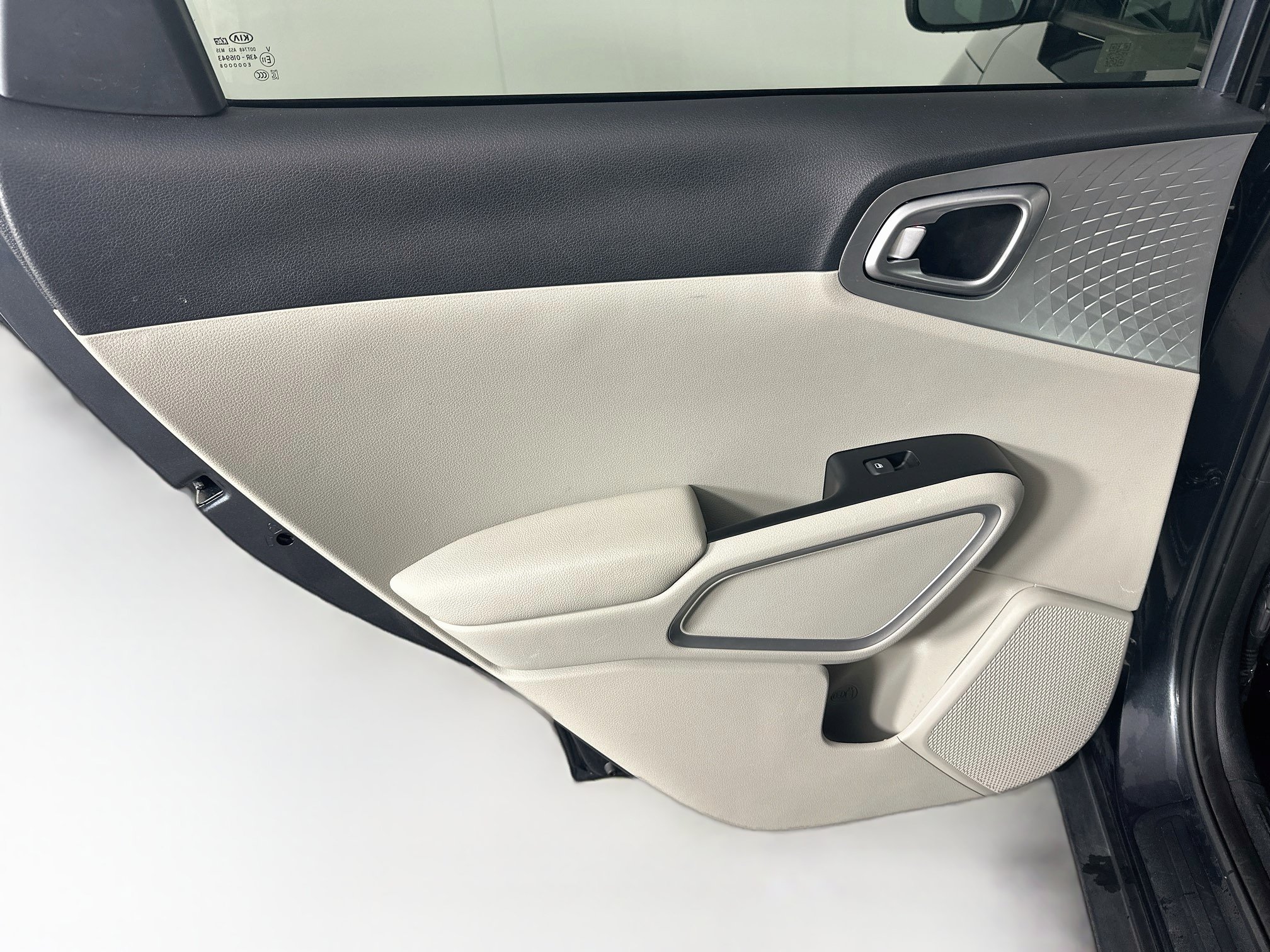 Used 2020 Kia Soul LX FWD image 25