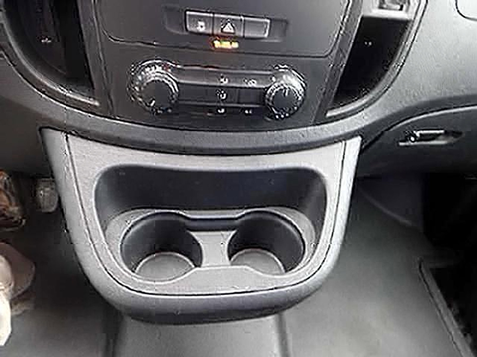 Used 2021 Mercedes-Benz Metris image 9