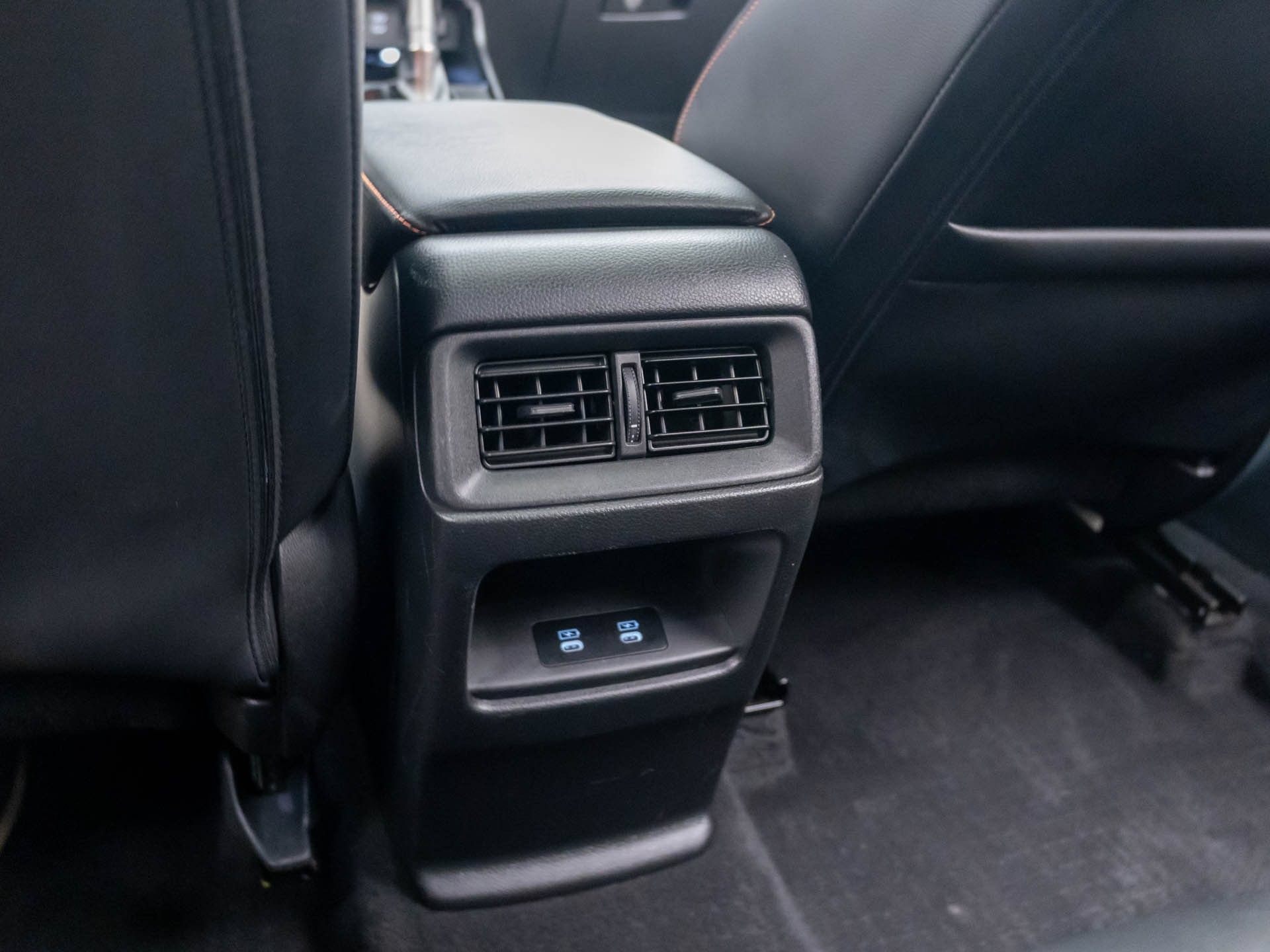 Used 2023 Honda CR-V Sport Touring image 18