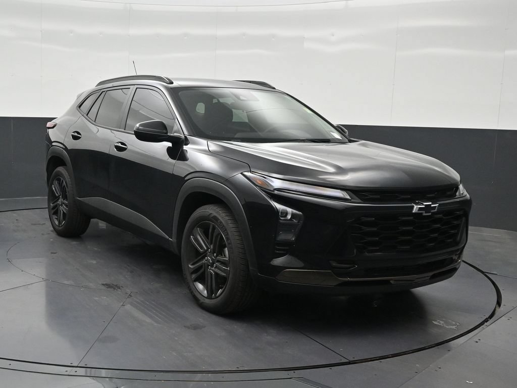 Used 2025 Chevrolet Trax ACTIV w/ Driver Confidence Package FWD image 8