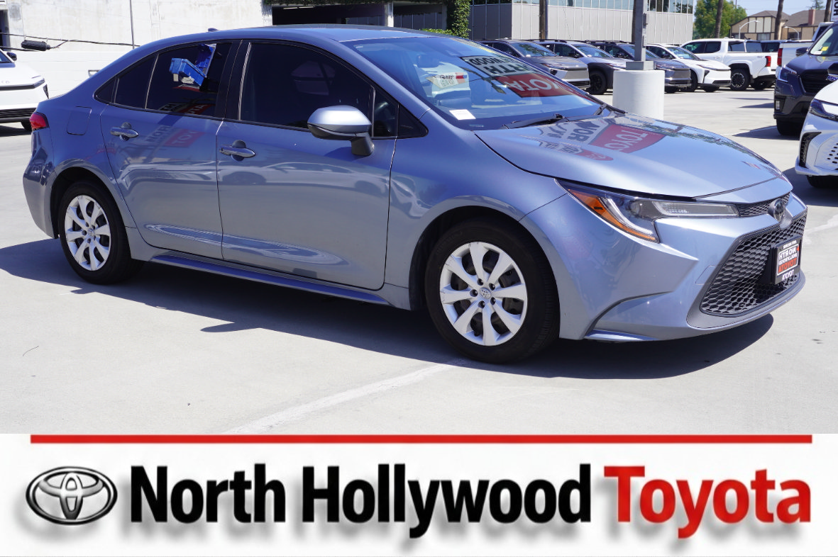 Used 2020 Toyota Corolla LE w/ Carpet Mat Package (TMS) FWD image 1