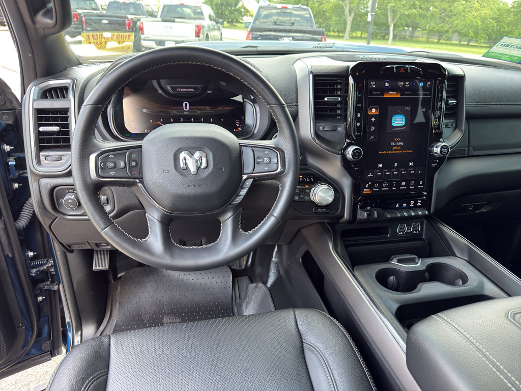 Used 2024 RAM 2500 Rebel AWD/4WD image 18