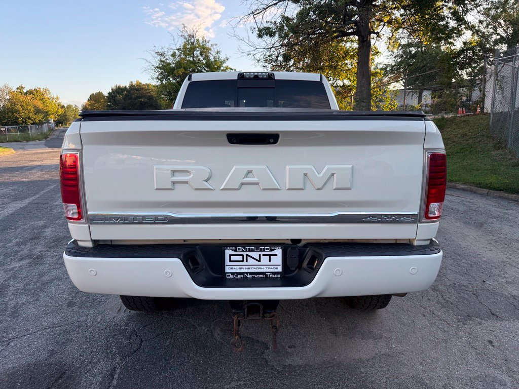 Used 2018 RAM 3500 Laramie Longhorn AWD/4WD image 14