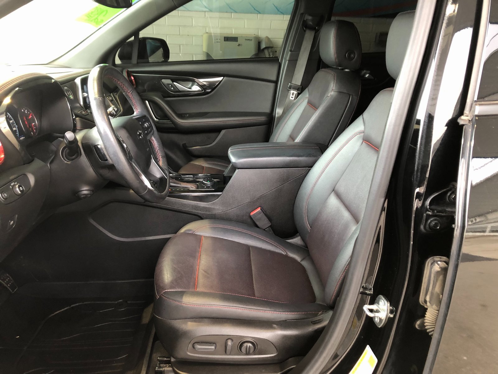 Certified 2022 Chevrolet Blazer RS w/ Enhanced Convenience Package image 20