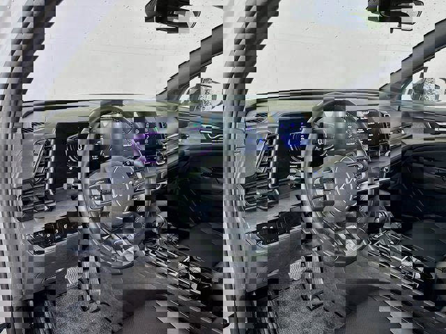 Used 2023 Kia Sportage X-Line w/ X-Line Premium Package image 9