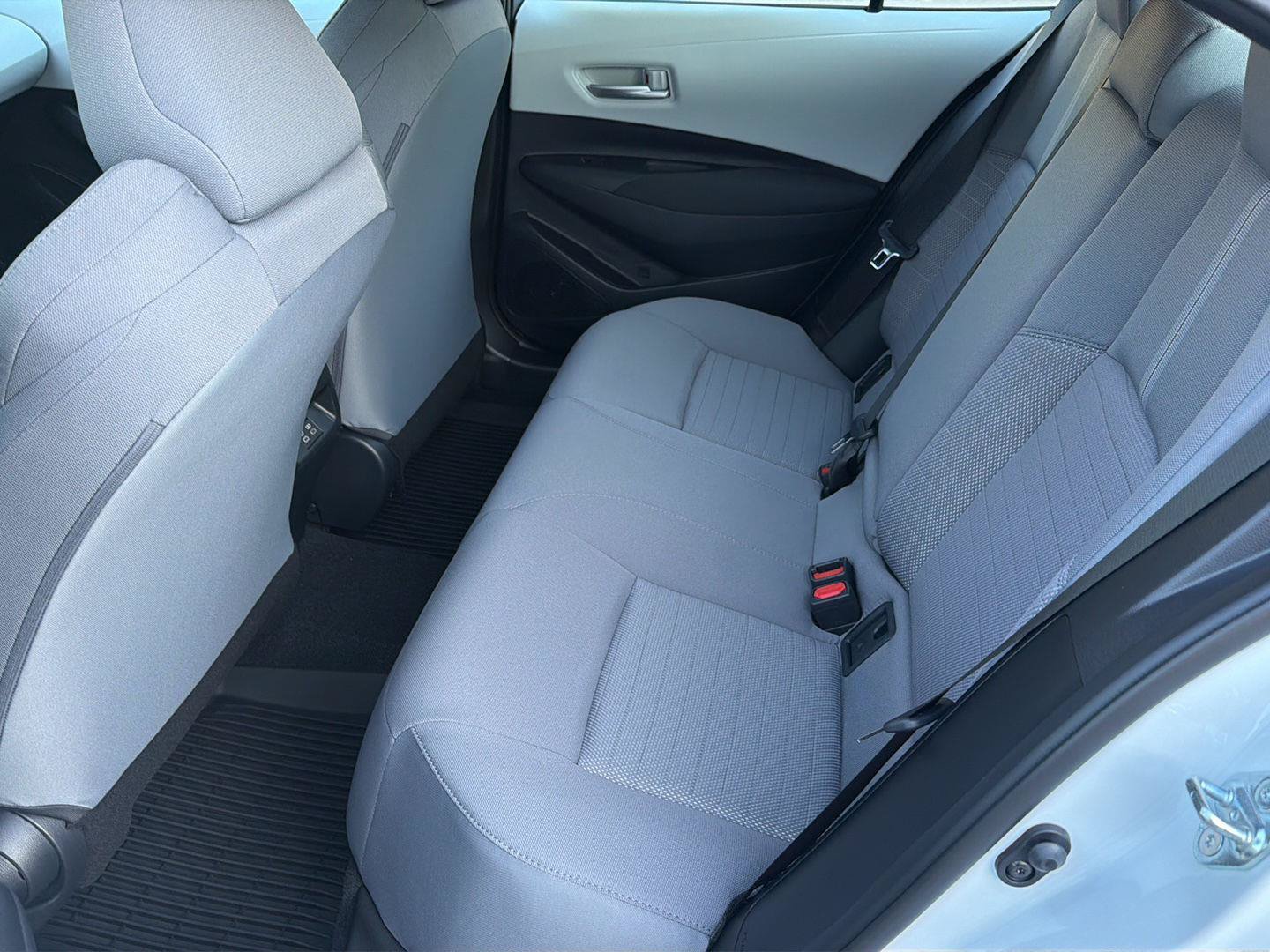 New 2026 Toyota Corolla SE w/ SE Package FWD image 11