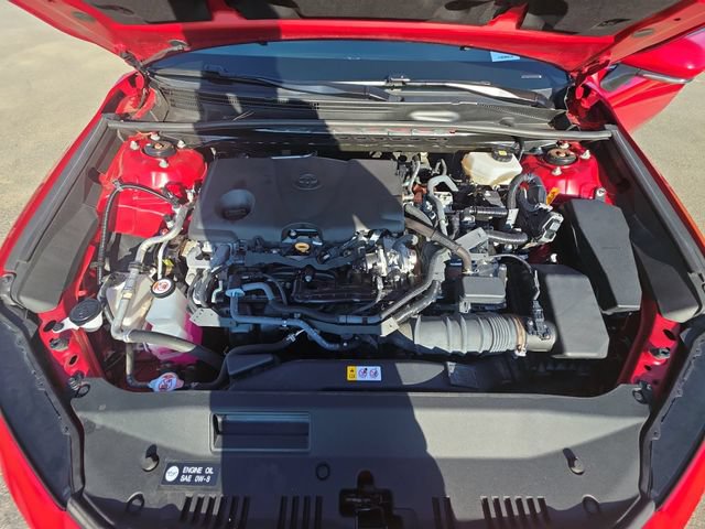 Used 2025 Toyota Camry LE FWD image 29