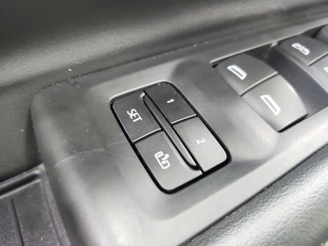 Used 2023 Chevrolet Tahoe LT w/ Luxury Package AWD/4WD image 21