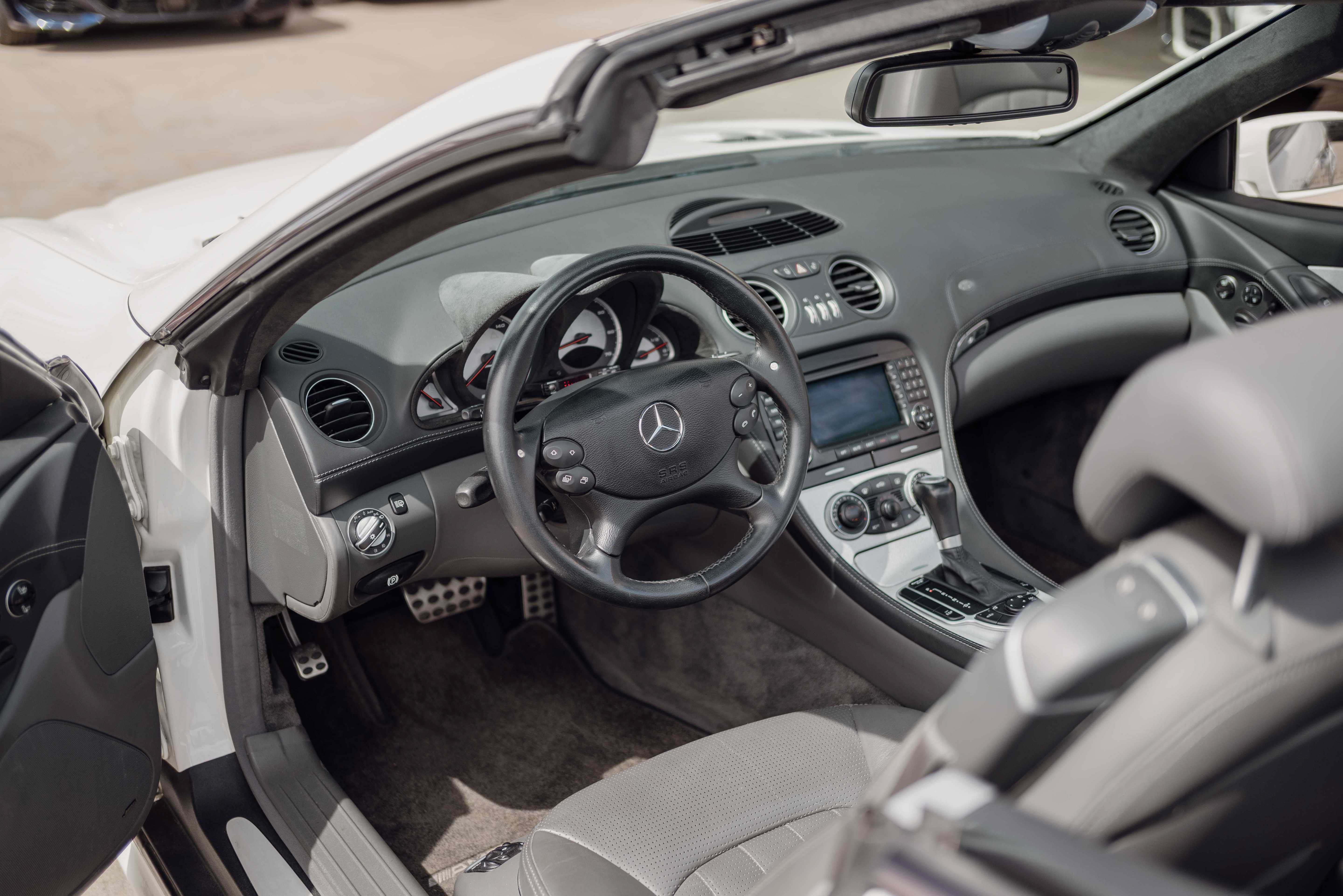 Used 2005 Mercedes-Benz SL 65 AMG image 13
