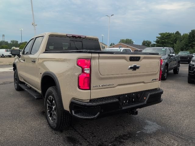 Used 2022 Chevrolet Silverado 1500 ZR2 AWD/4WD image 5