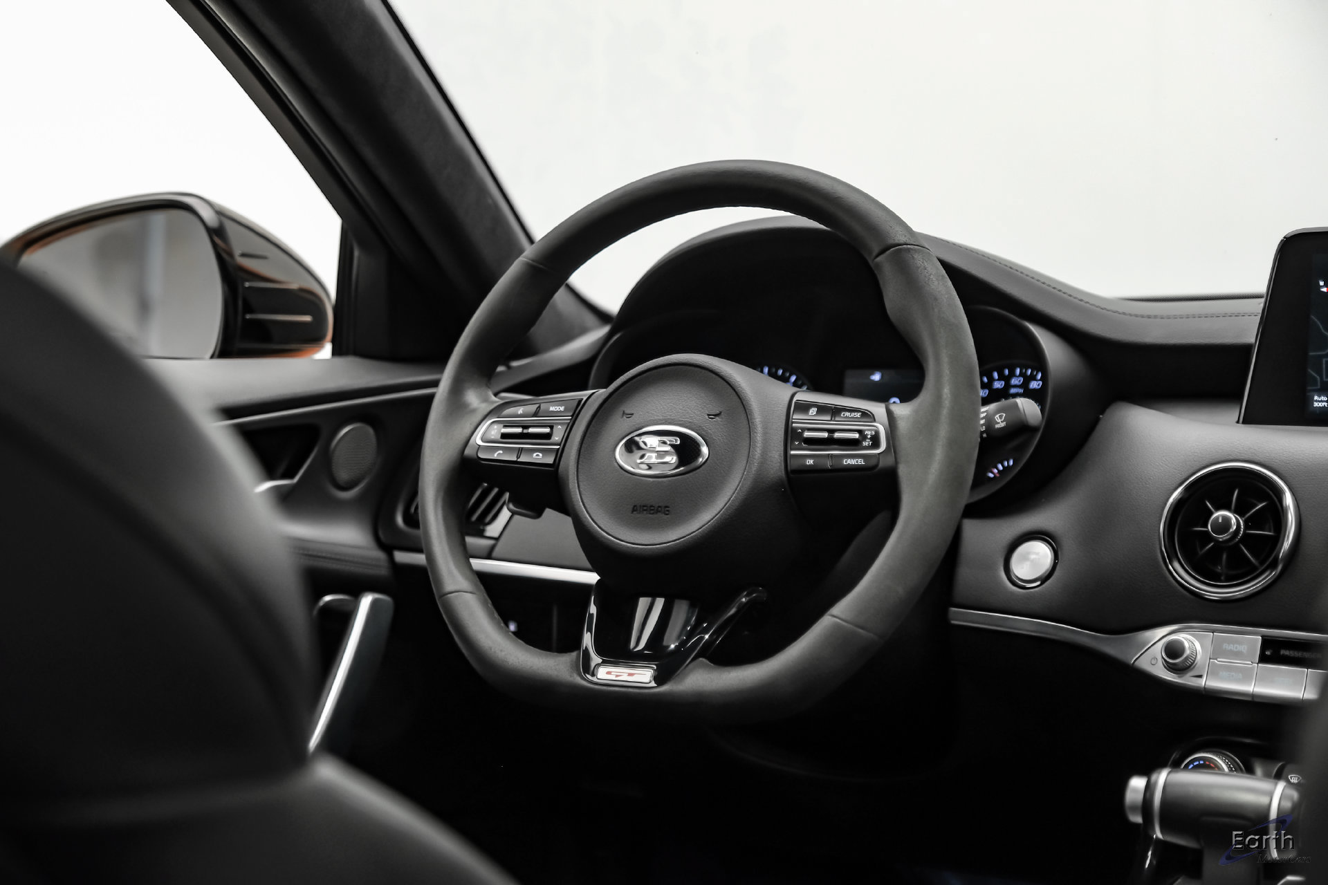Used 2019 Kia Stinger GTS RWD image 50