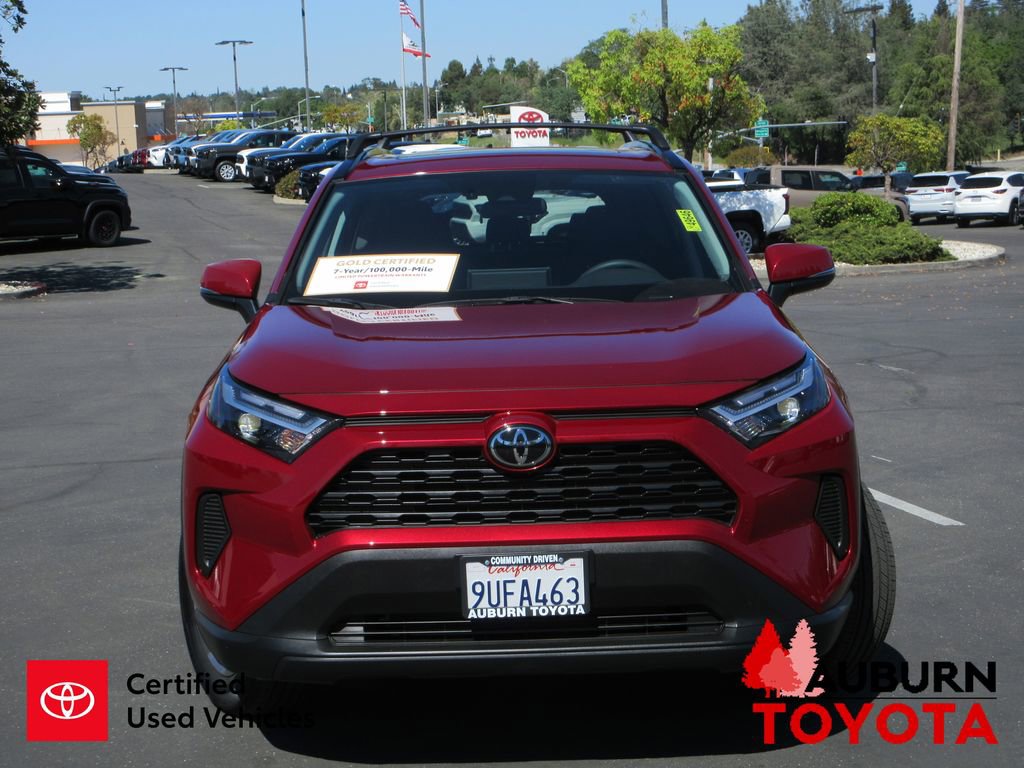 Certified 2025 Toyota RAV4 XLE w/ Convenience Package image 24