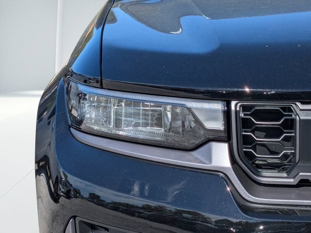New 2026 Jeep Grand Cherokee Altitude RWD image 9