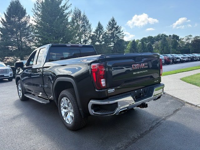 Used 2021 GMC Sierra 1500 SLE w/ X31 Off-Road Package AWD/4WD image 6