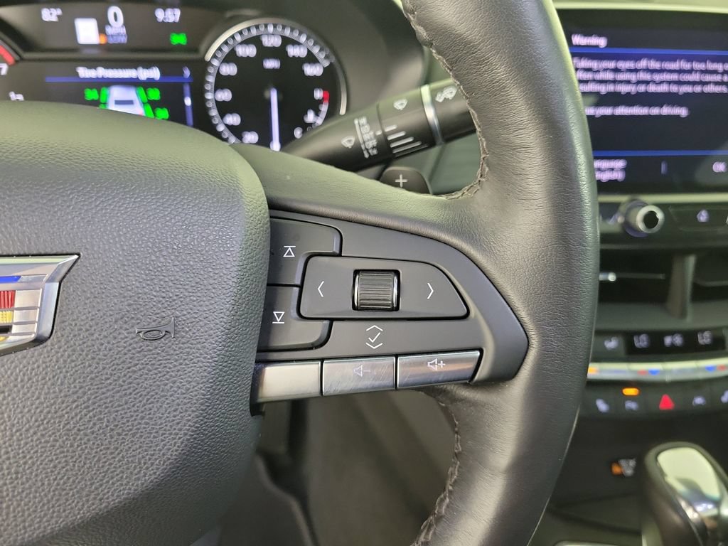 Used 2023 Cadillac CT4 Luxury w/ Sun And Sound Package RWD image 21