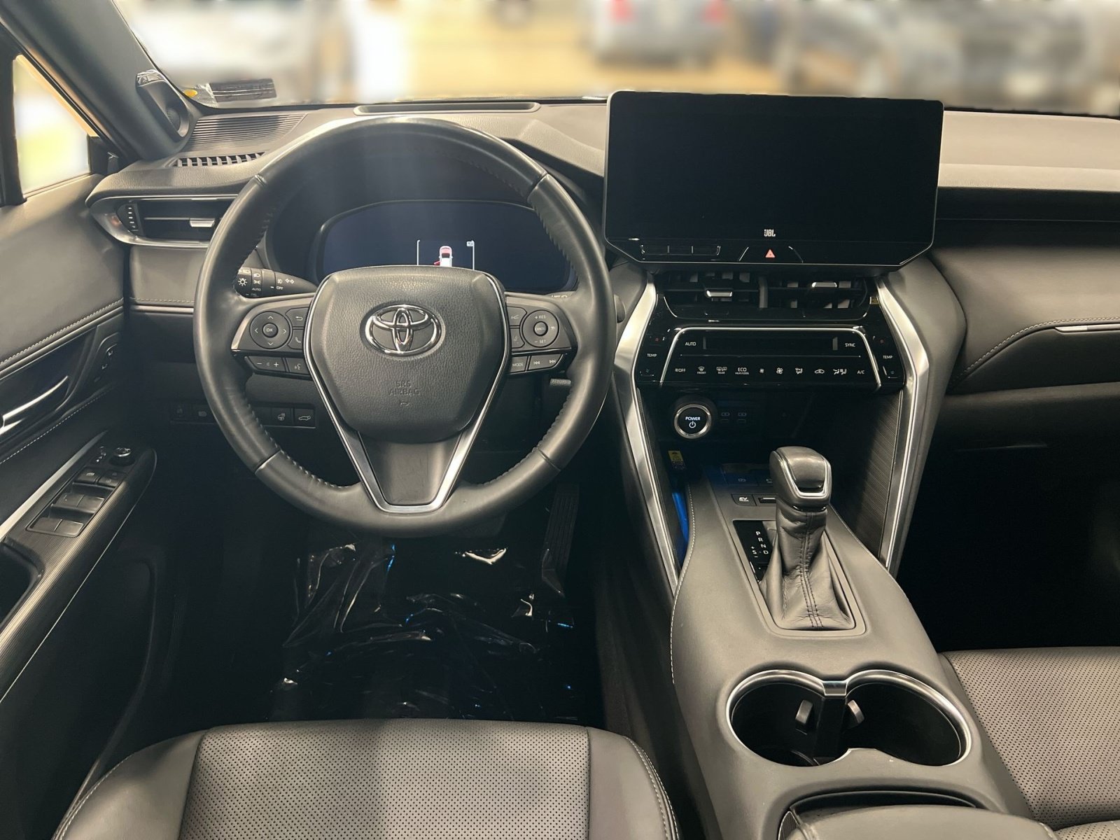Used 2023 Toyota Venza Limited AWD/4WD image 18